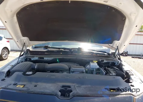 2020 Ram 1500 Laramie из США, поврежденный, VIN 1C6SRFJT8LN370704